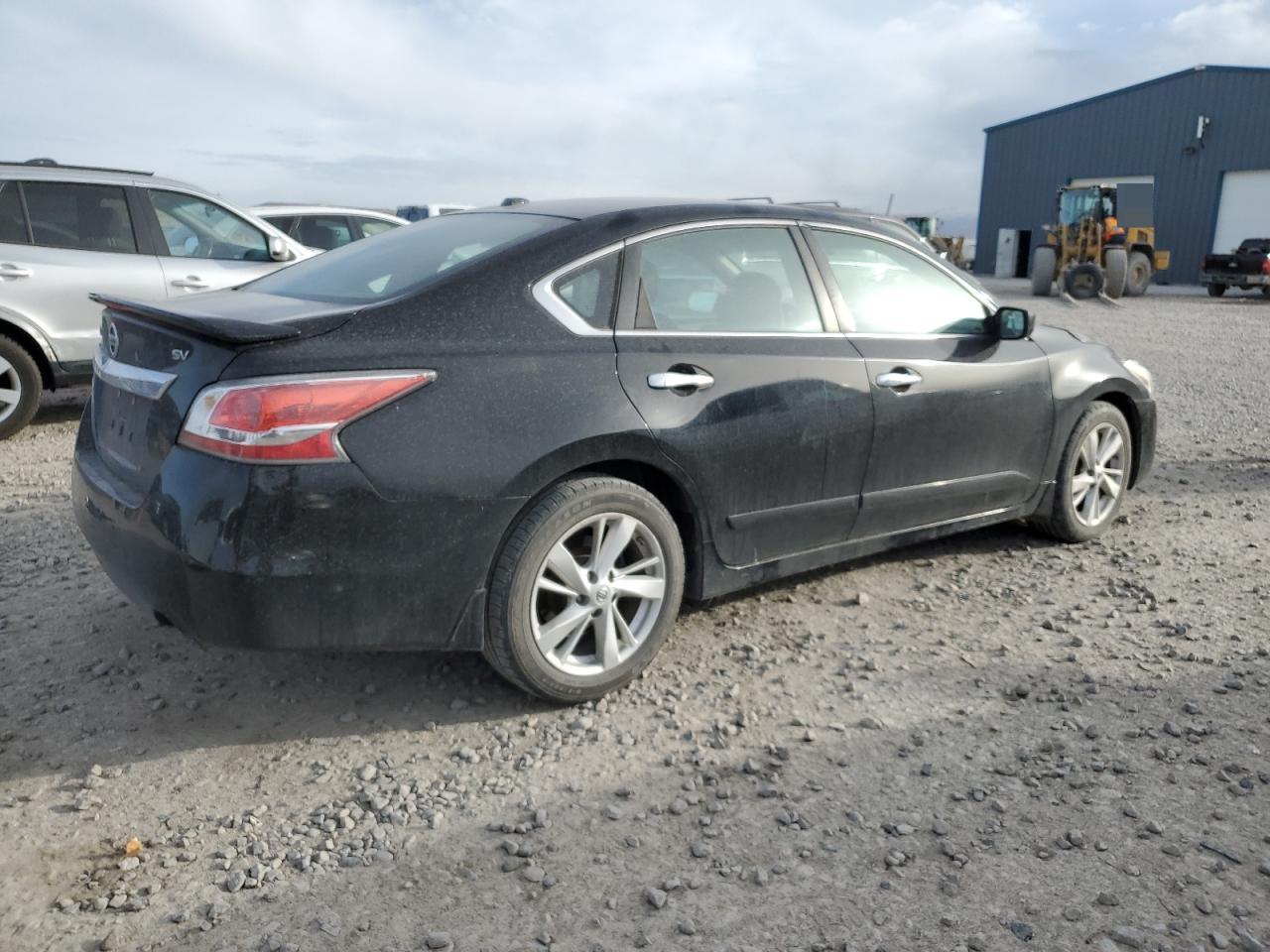 2015 Nissan Altima - Image 3