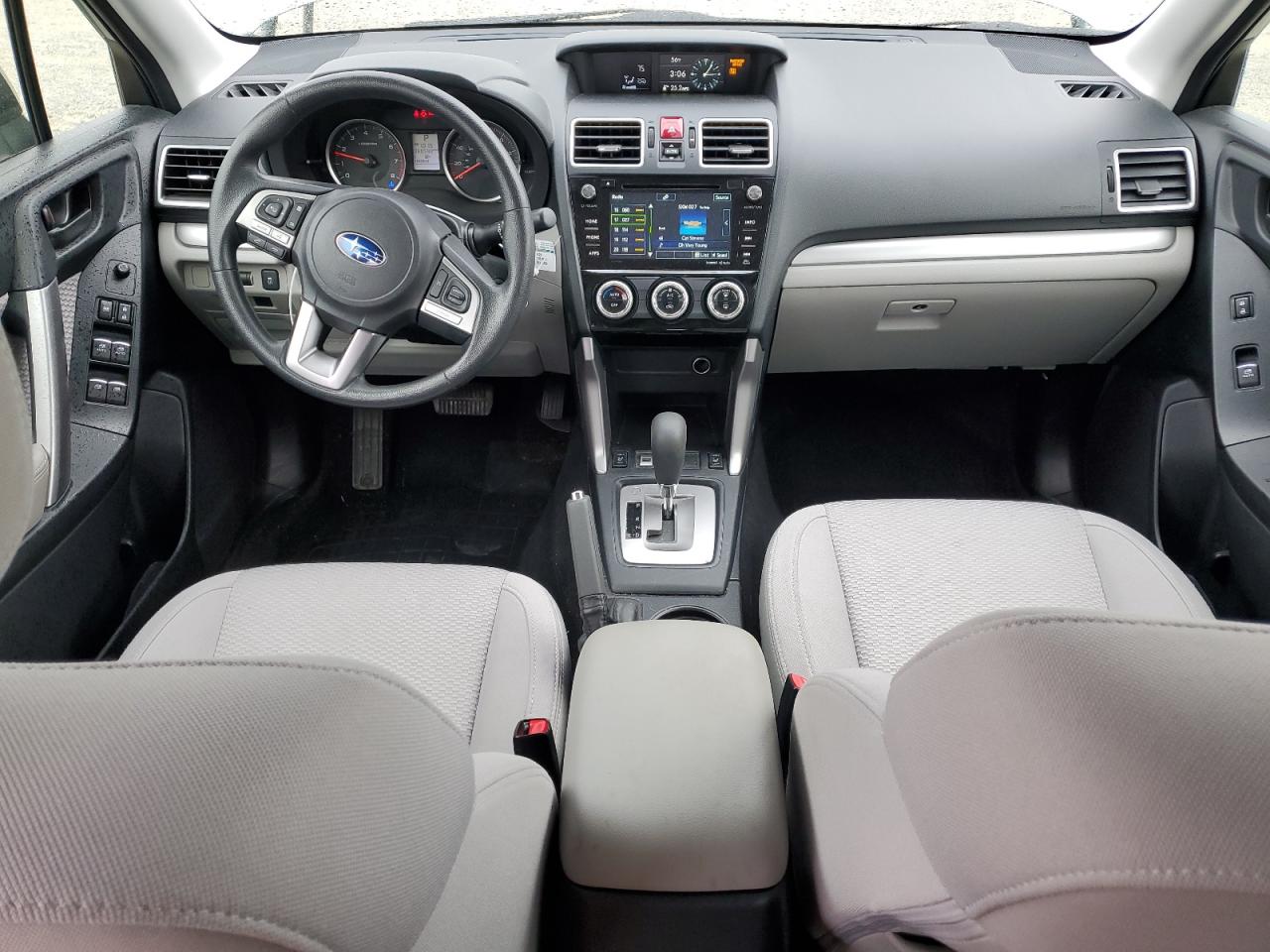 2018 Subaru Forester - Image 8