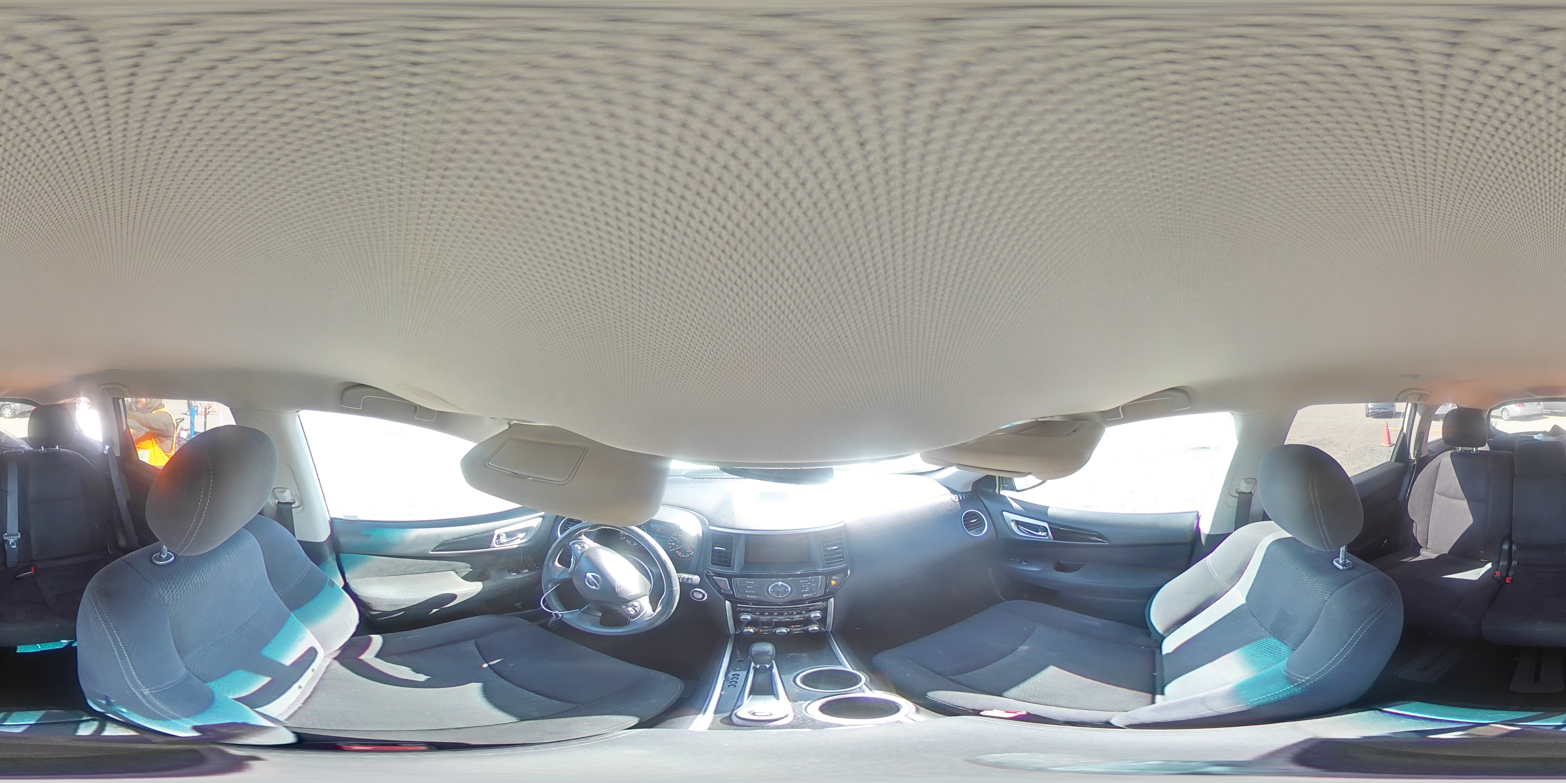 2016 Nissan Pathfinder - Image 13