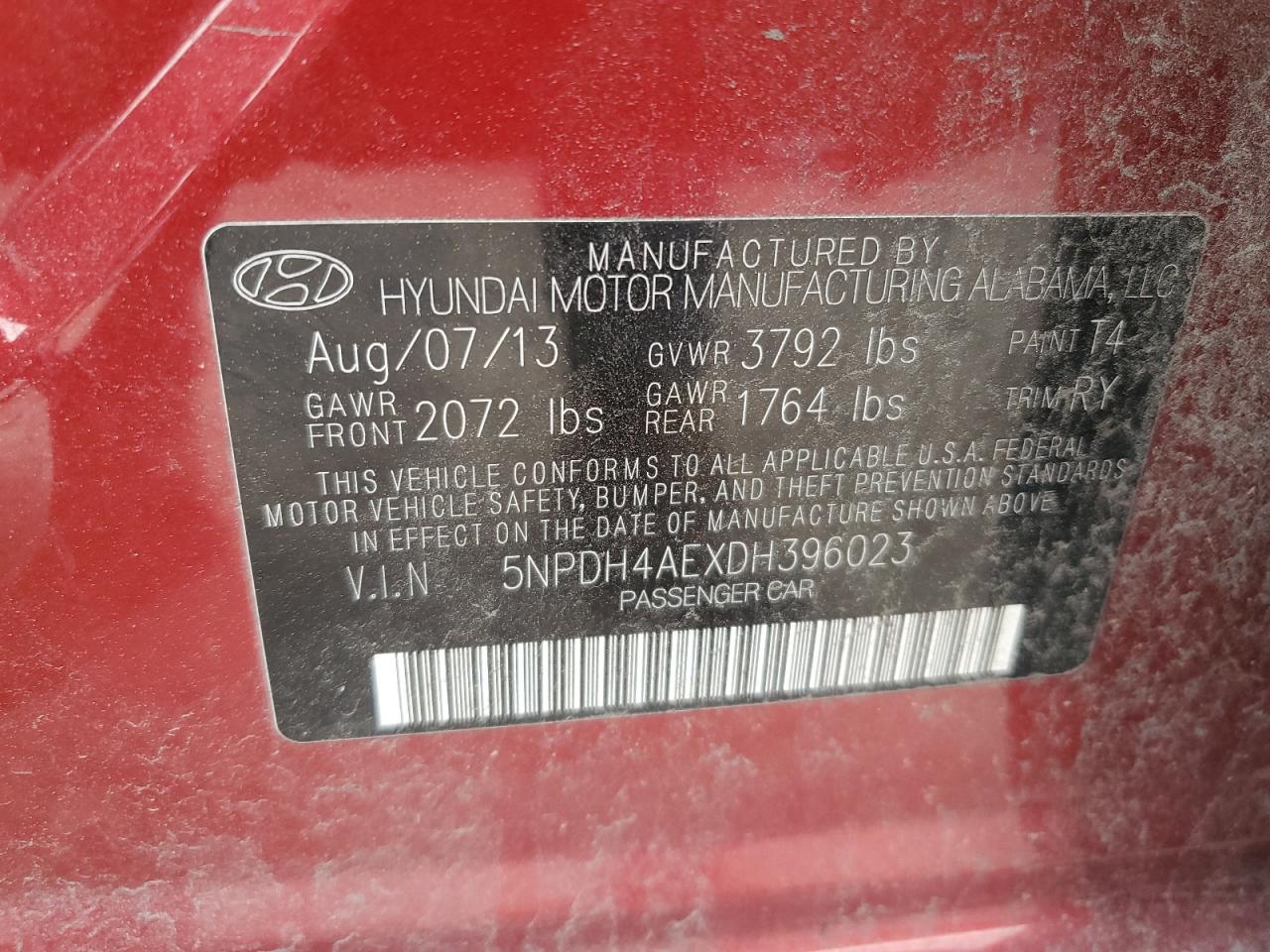 2013 Hyundai Elantra - Image 15