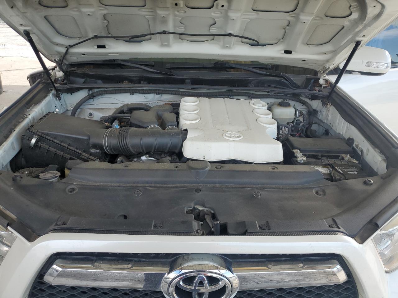 2013 Toyota 4Runner - Image 13