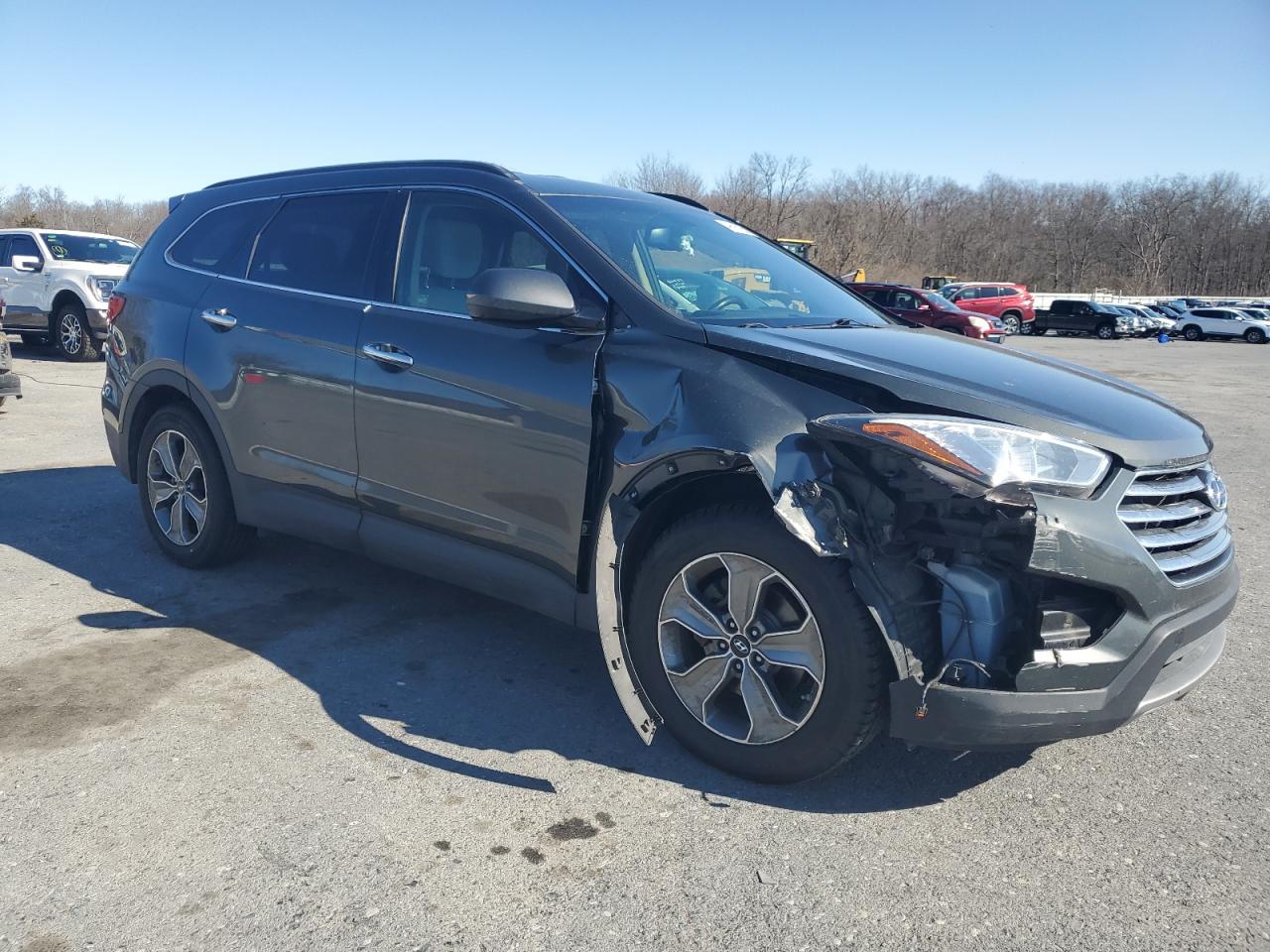 2014 Hyundai Santa Fe - Image 4
