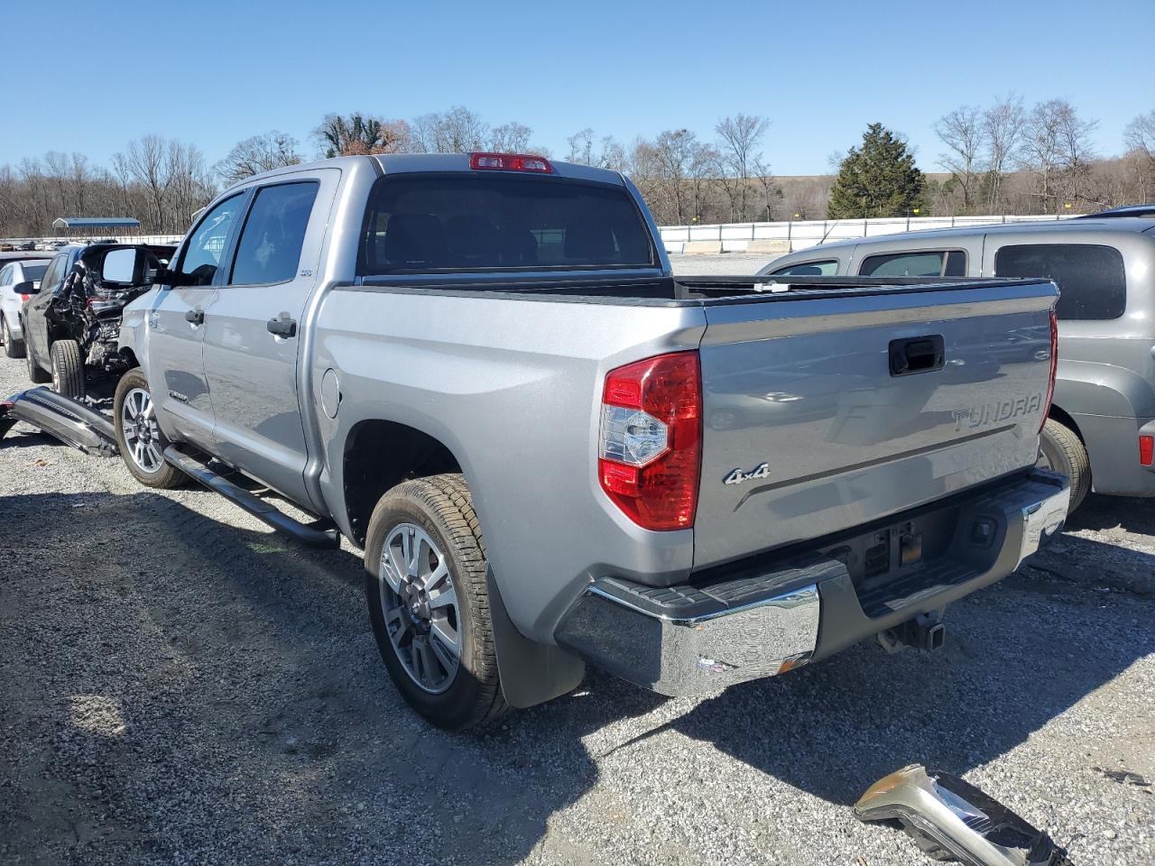 2018 Toyota Tundra - Image 2