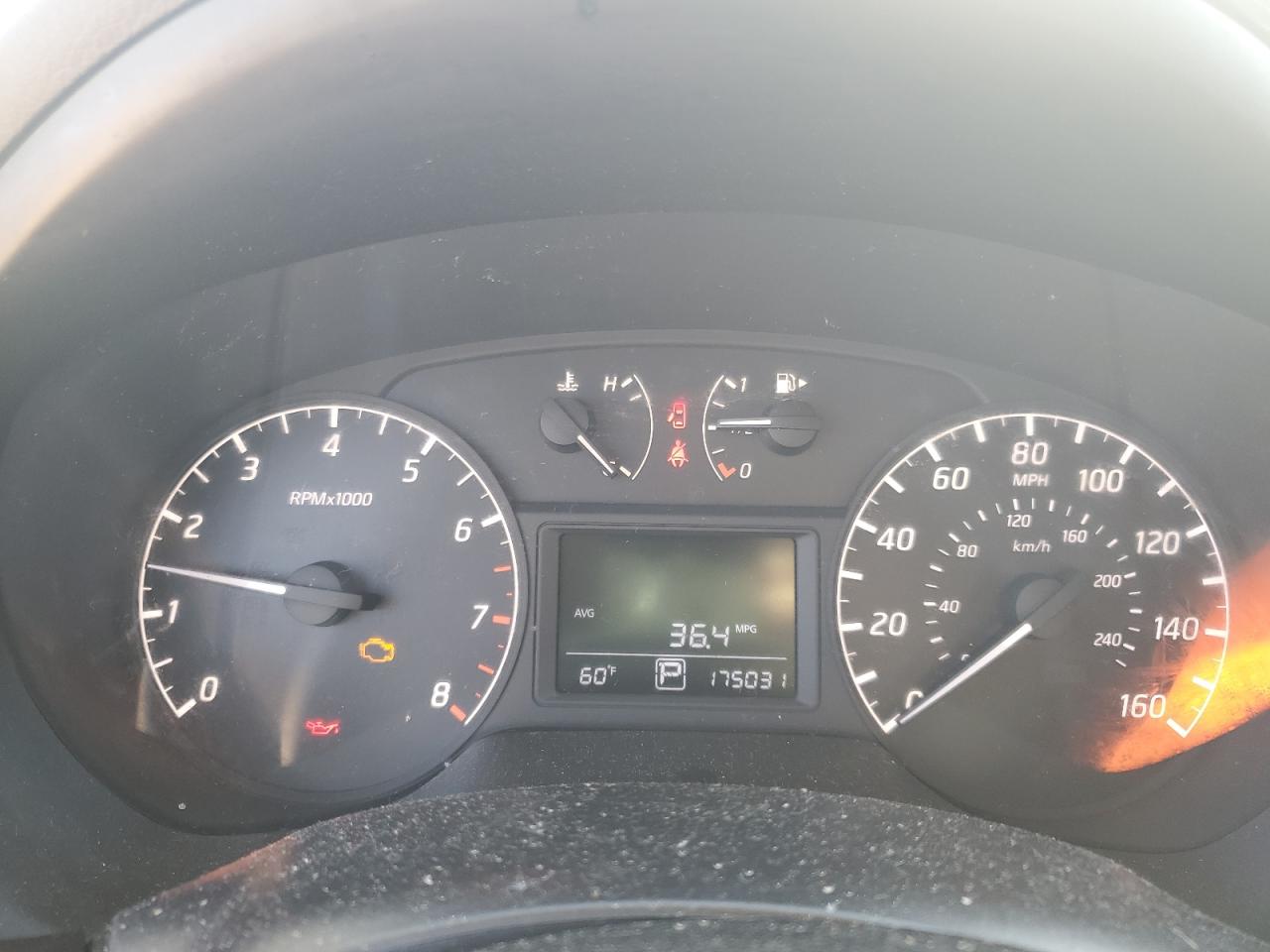 2015 Nissan Sentra - Image 9