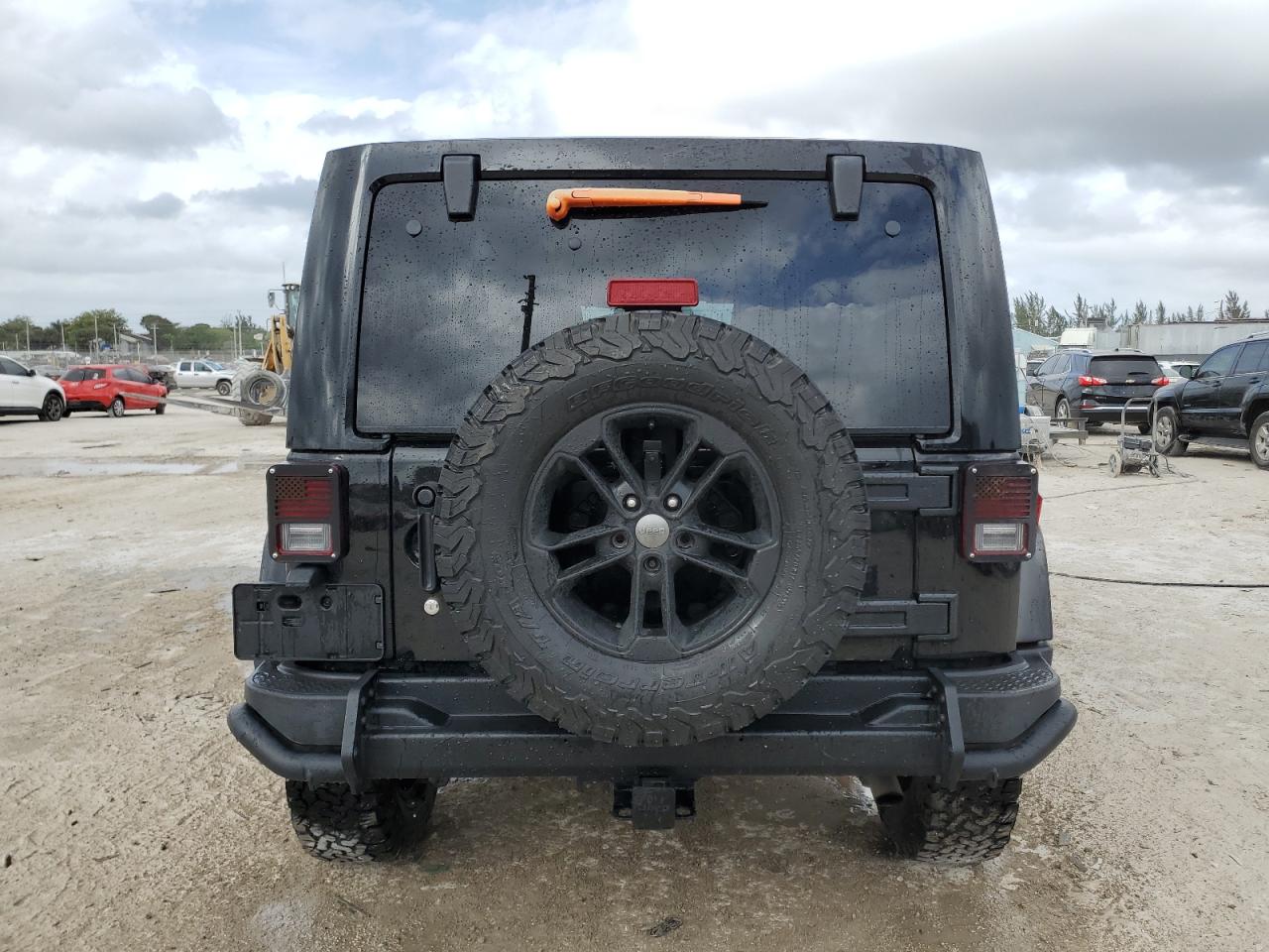 2017 Jeep Wrangler - Image 6