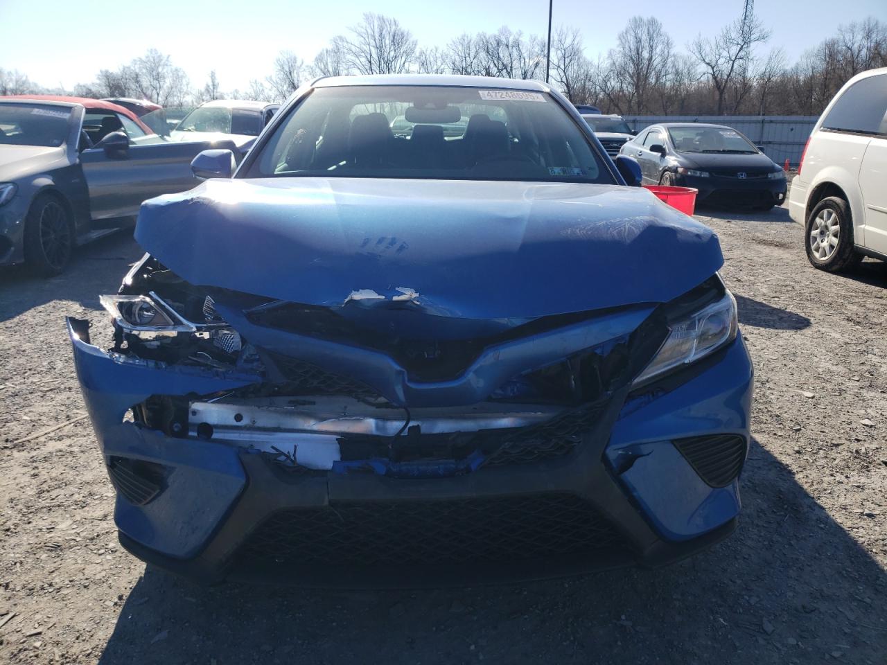2018 Toyota Camry - Image 5