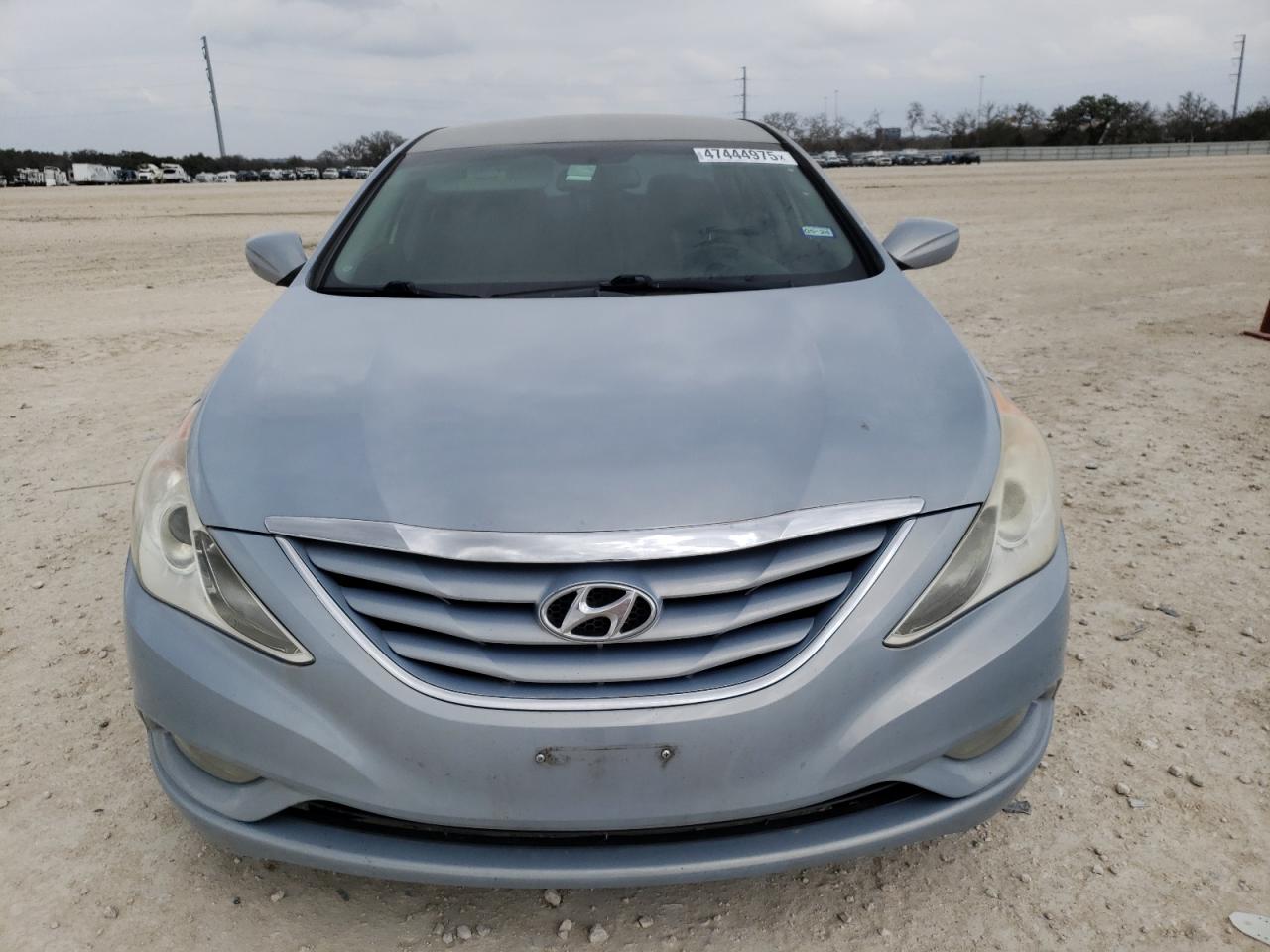 2013 Hyundai Sonata - Image 5