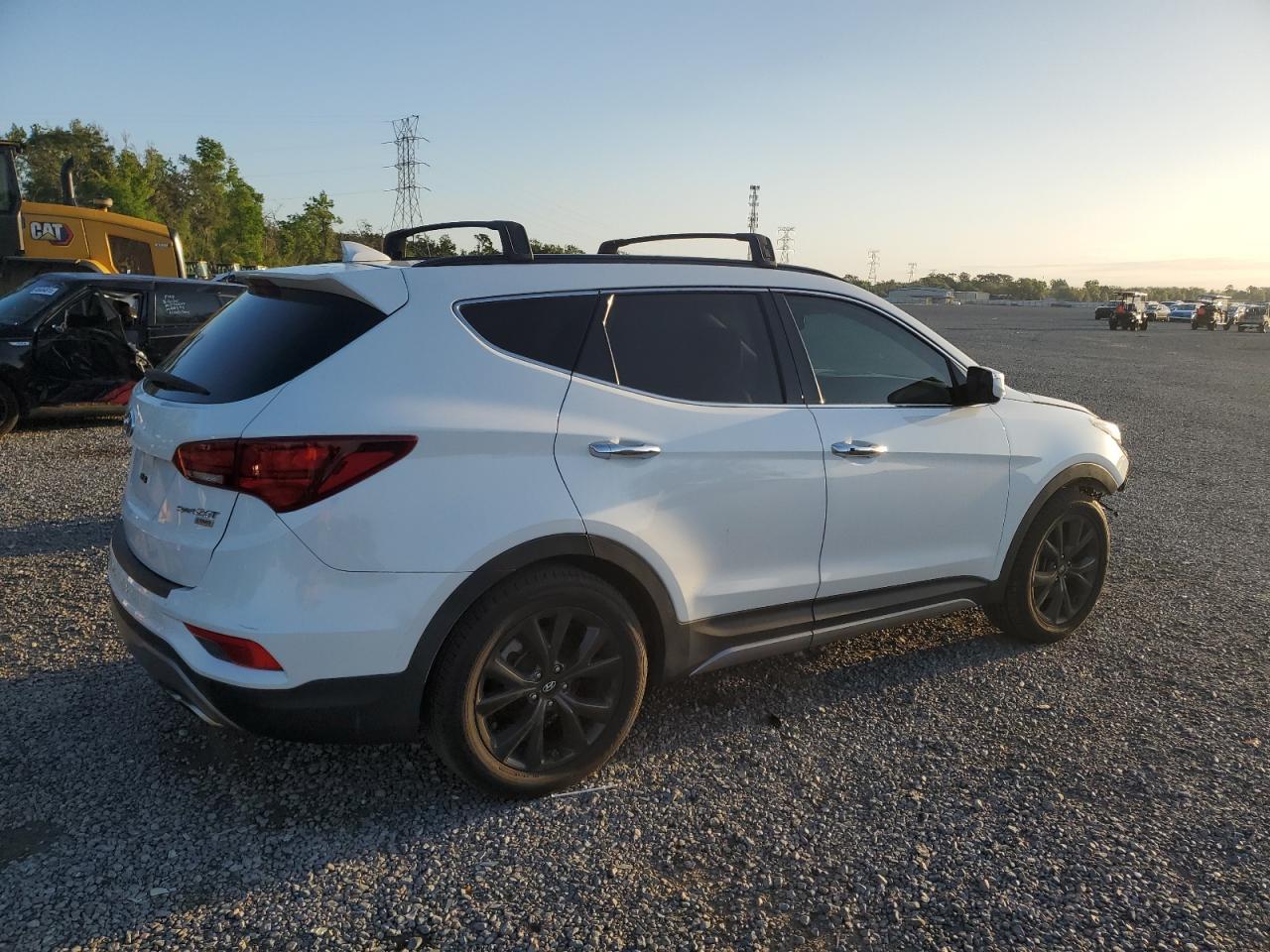 2017 Hyundai Santa Fe - Image 3