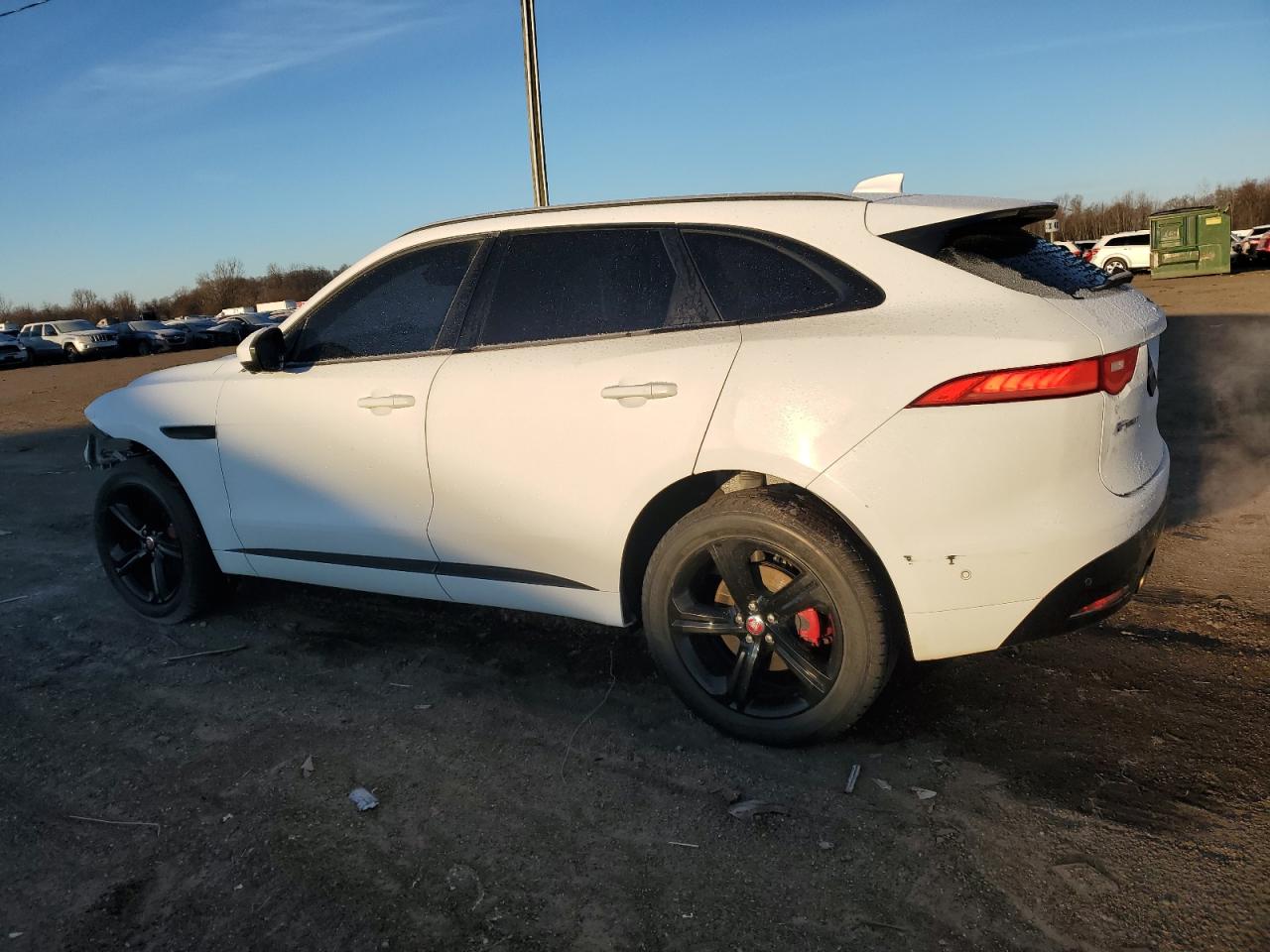 2018 Jaguar F-Pace - Image 2