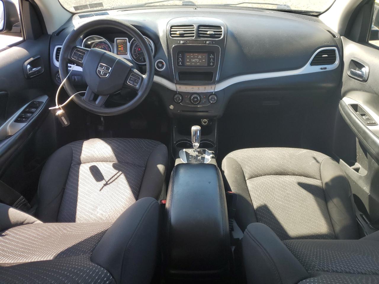 2017 Dodge Journey - Image 8