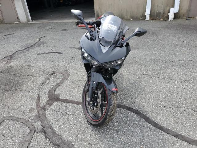 2015 YAMAHA YZFR3 