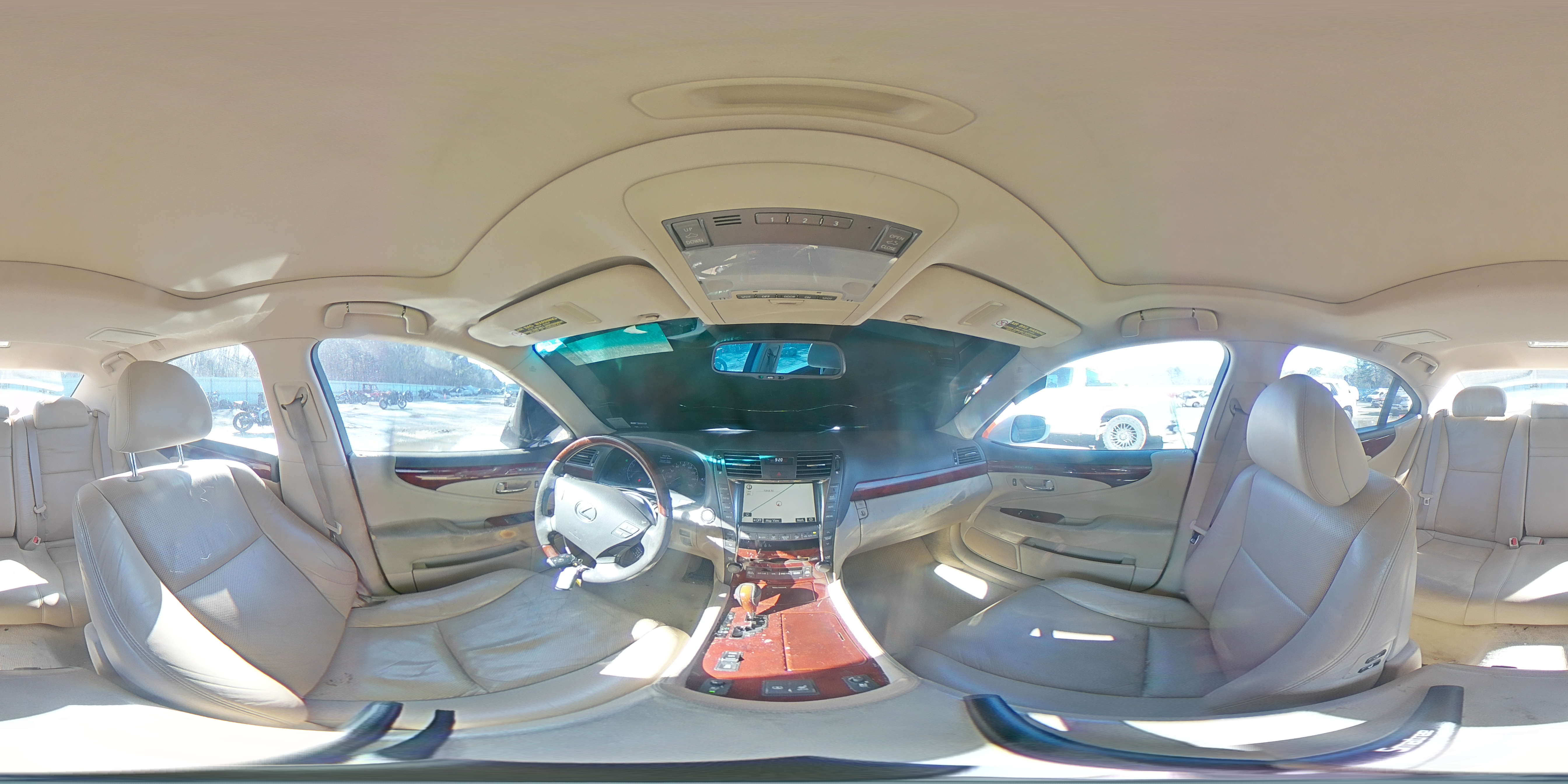 2009 Lexus LS - Image 13