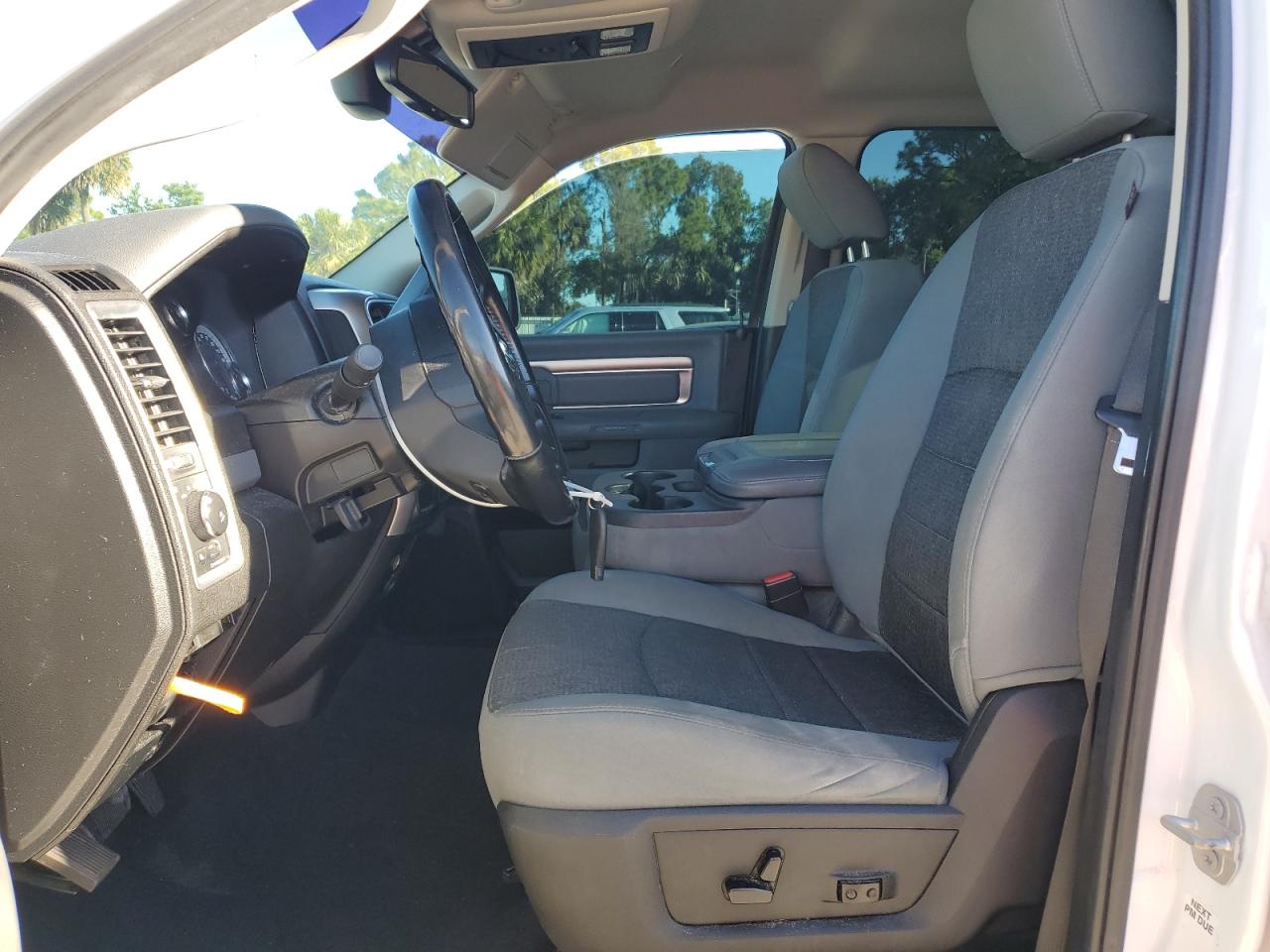 2019 RAM 1500 - Image 7