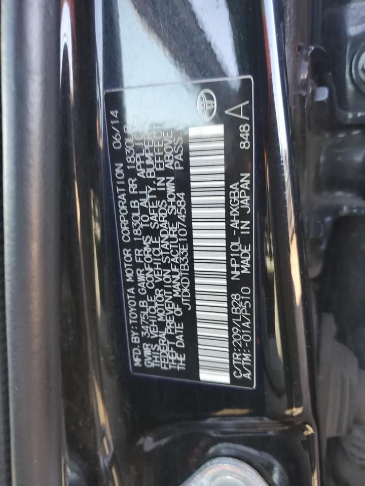 2014 Toyota Prius - Image 13