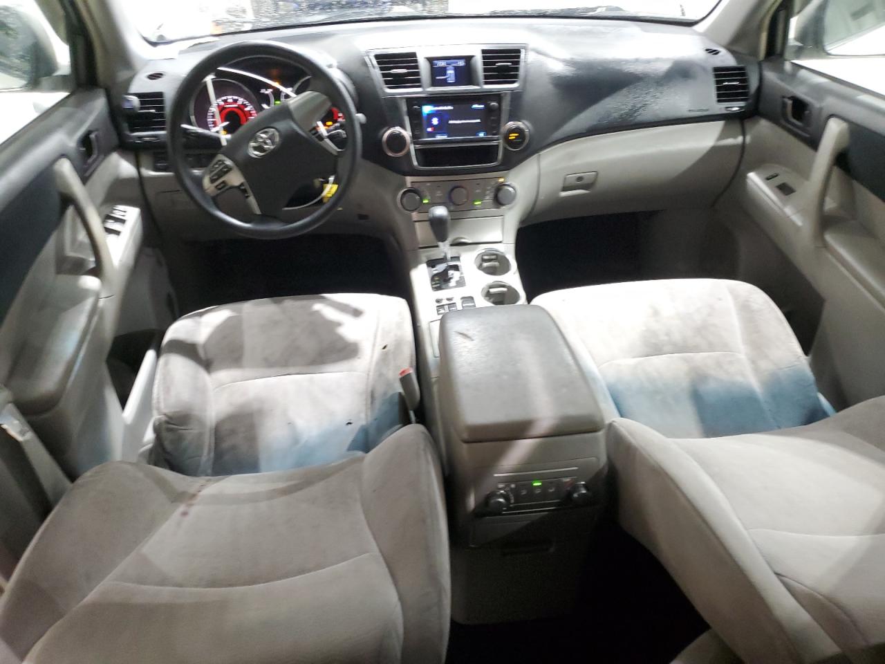 2013 Toyota Highlander - Image 8