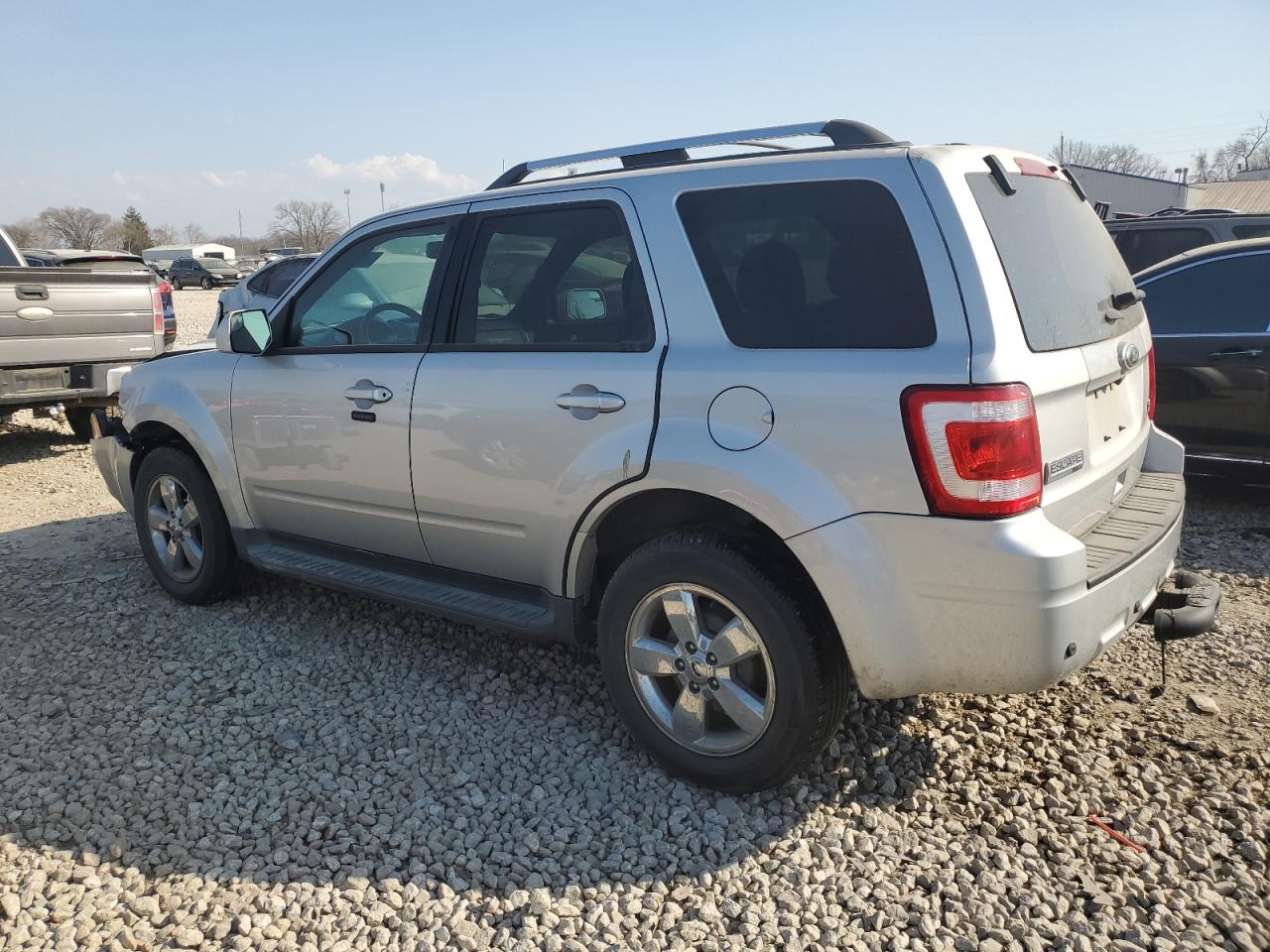 2011 Ford Escape - Image 2