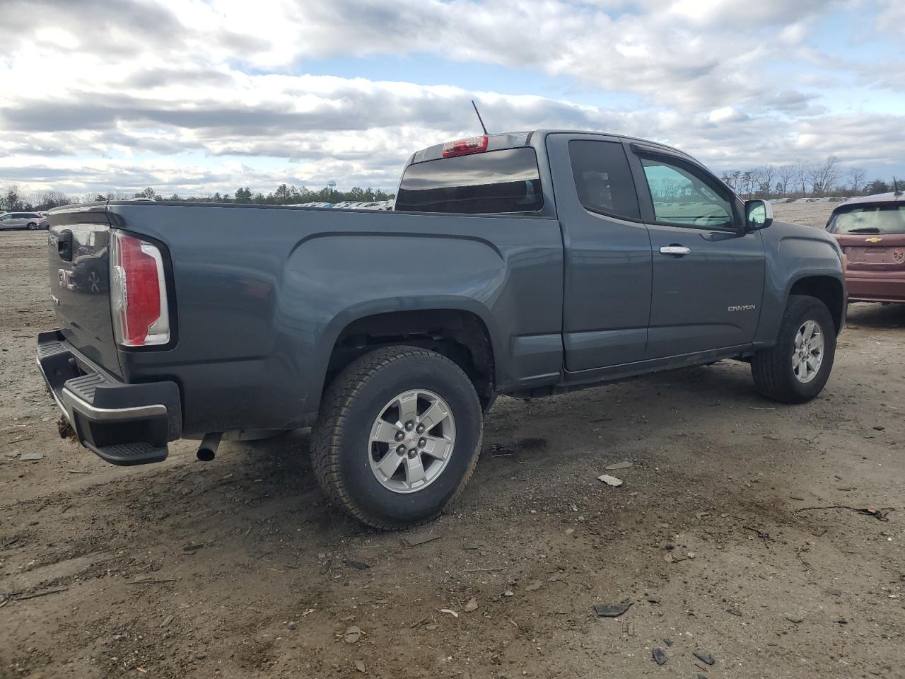 2015 GMC Canyon - Image 3