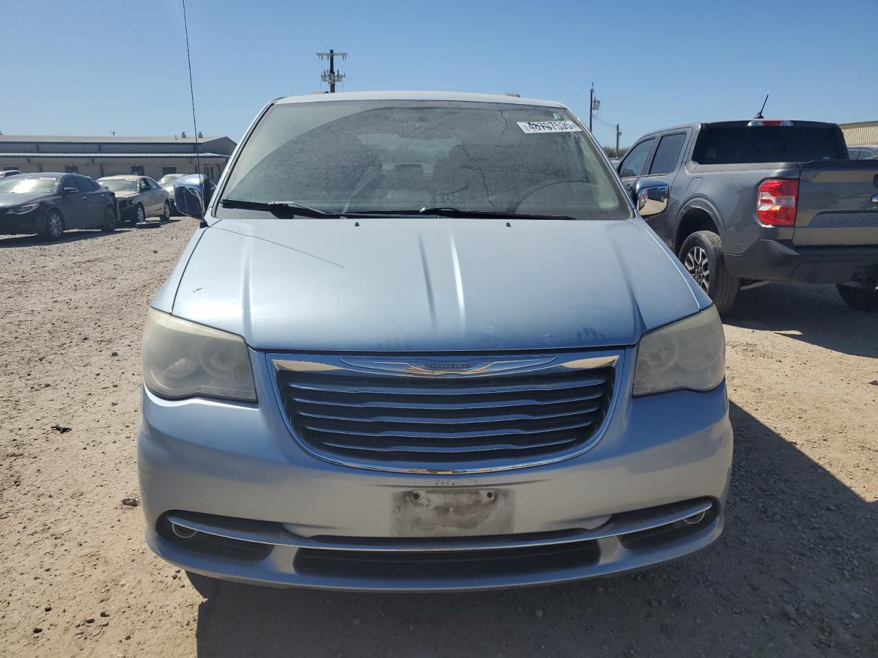 2012 Chrysler Town & Country - Image 5