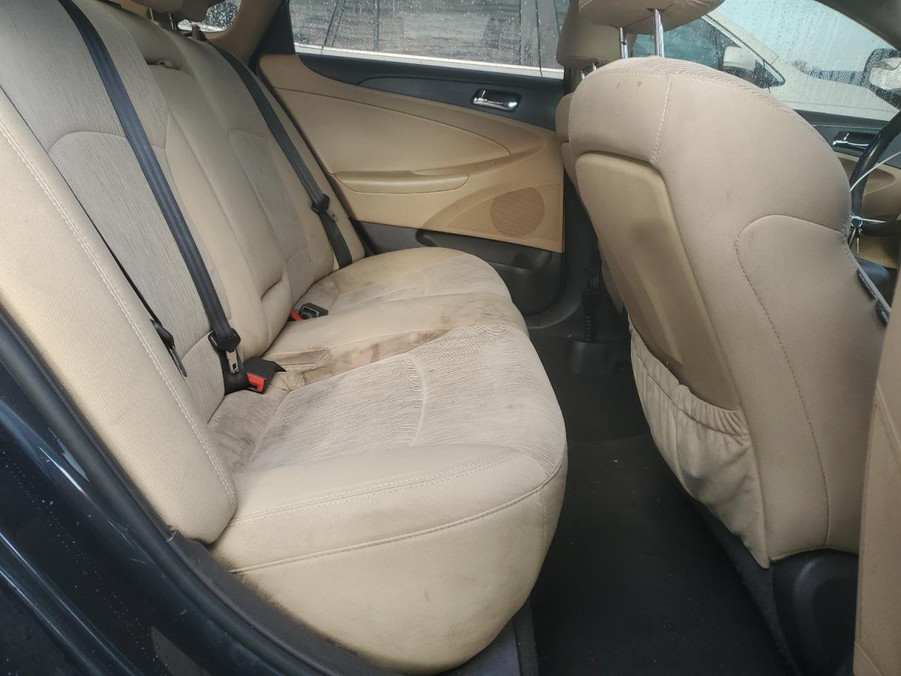 2014 Hyundai Sonata - Image 10