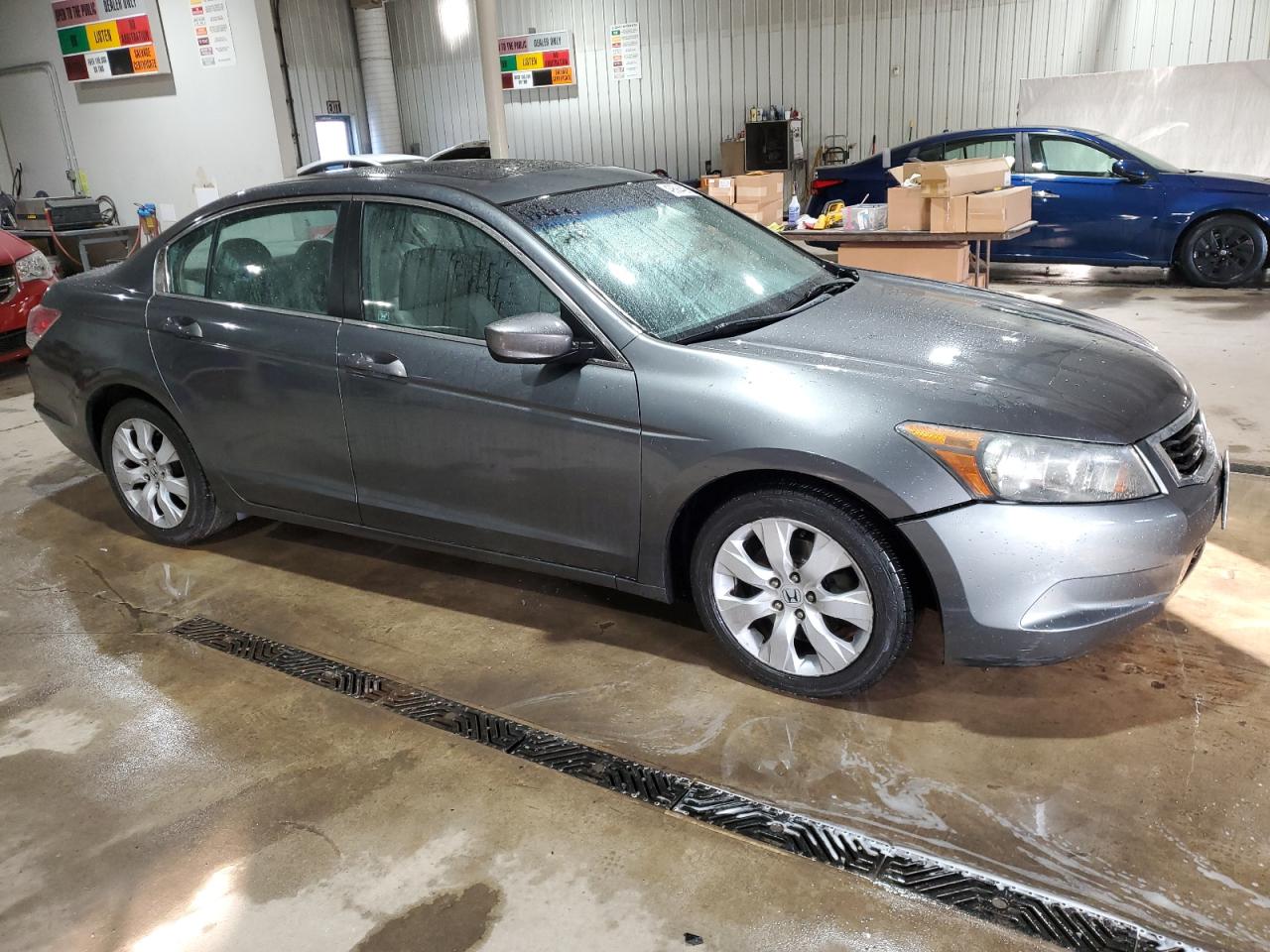 2009 Honda Accord - Image 4