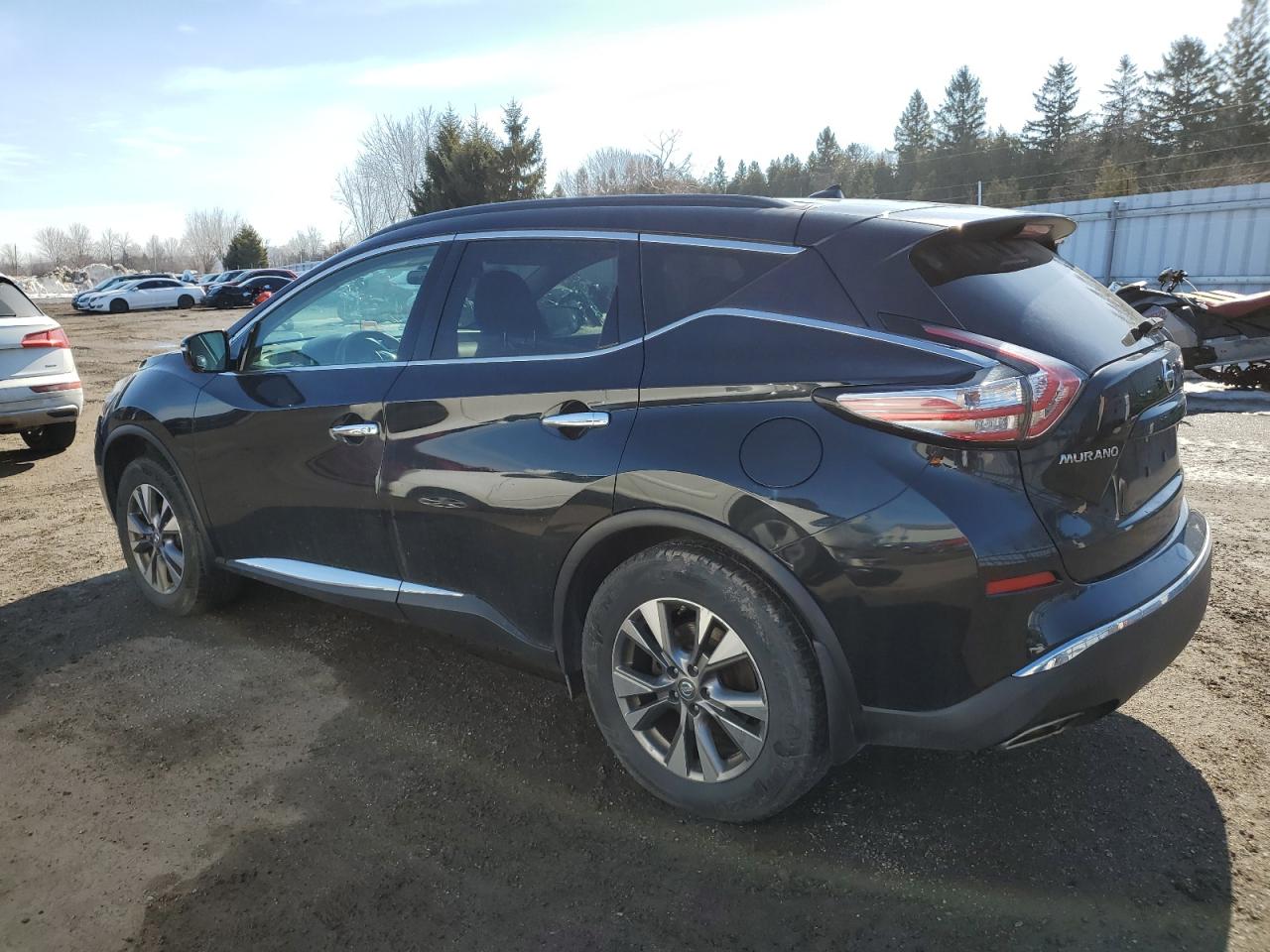 2015 Nissan Murano - Image 2