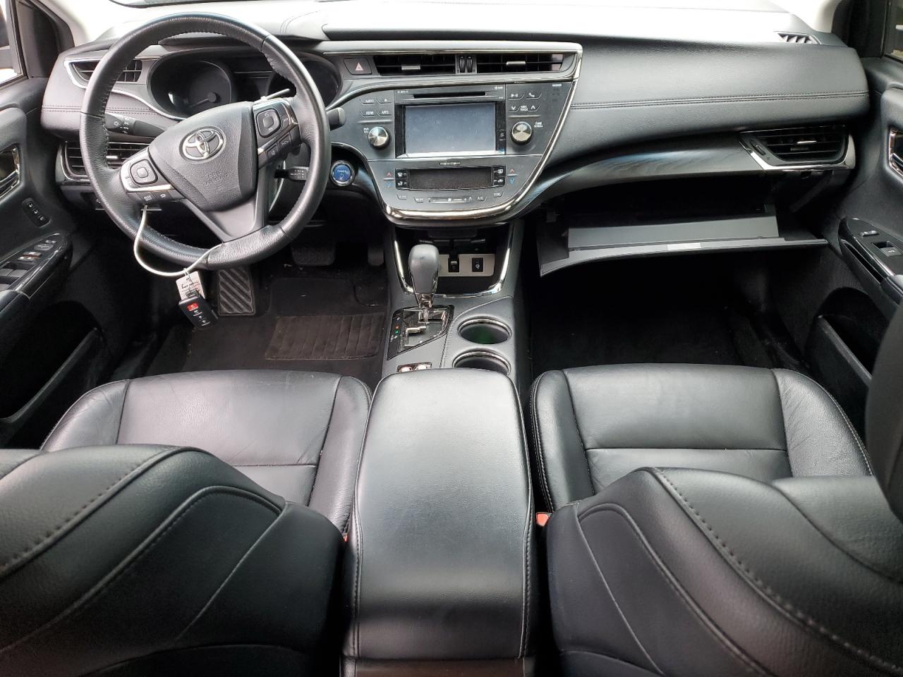2018 Toyota Avalon - Image 8