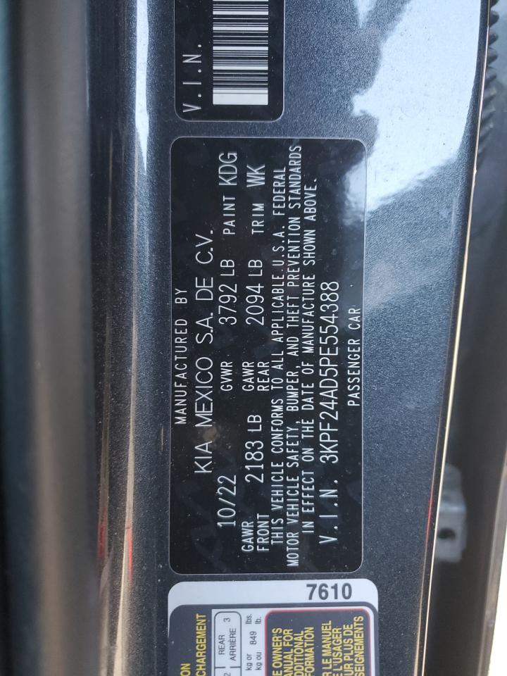 2023 Kia Forte - Image 13