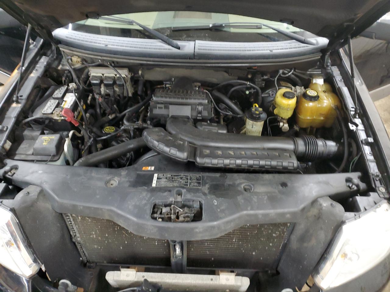 2006 Lincoln Mark LT - Image 11