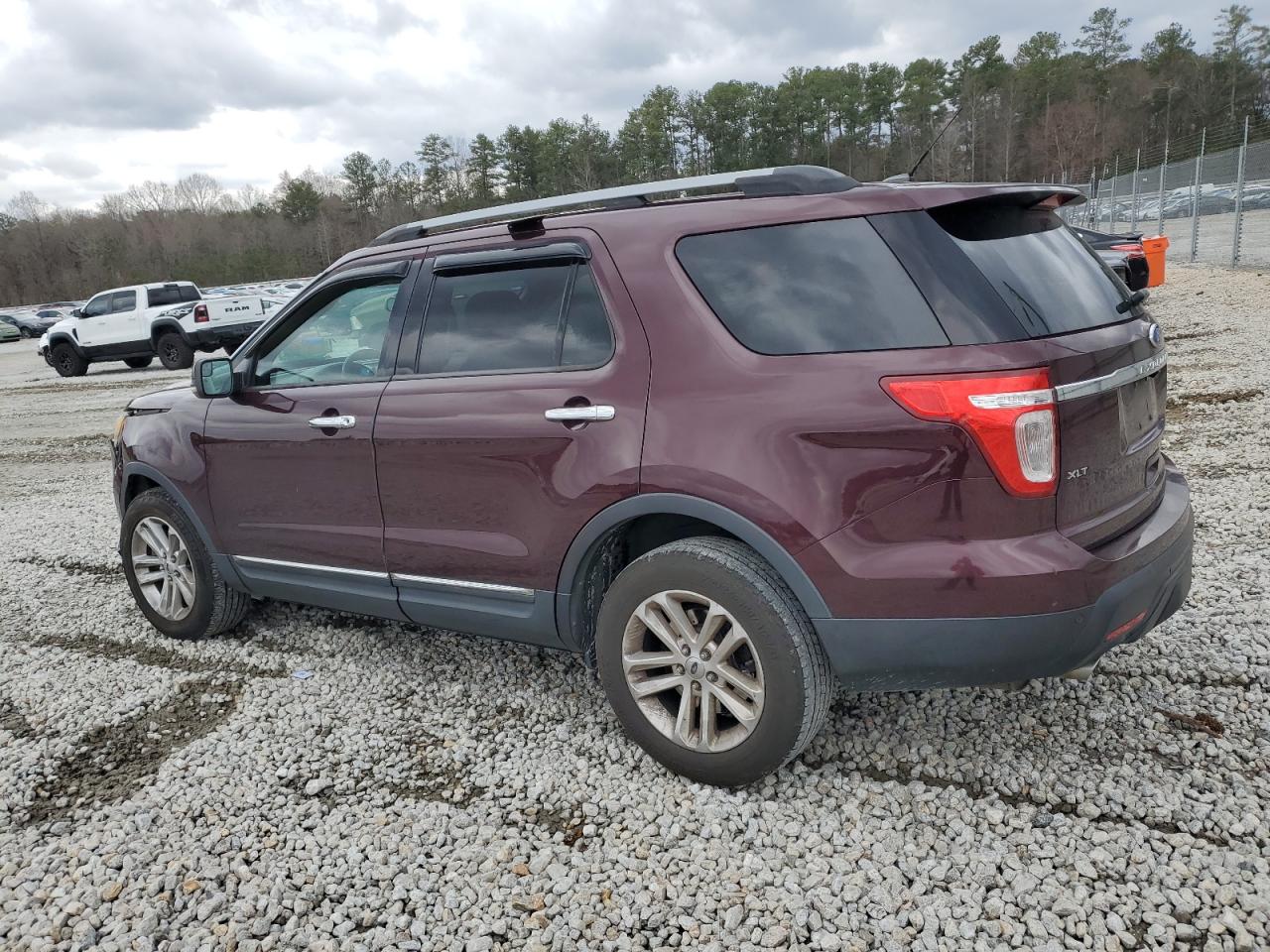 2011 Ford Explorer - Image 2