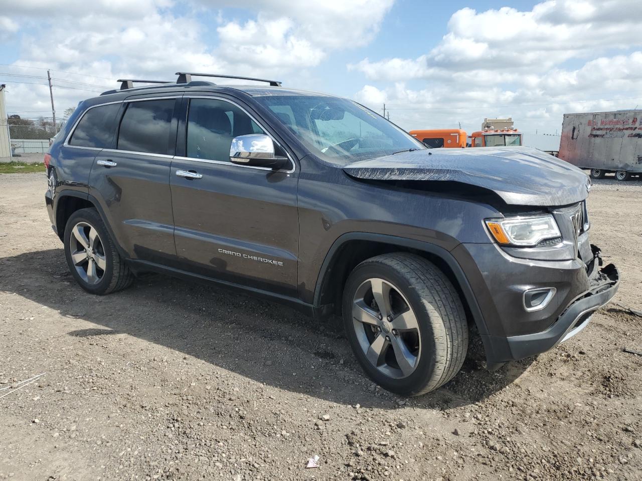 2015 Jeep Grand Cherokee - Image 4