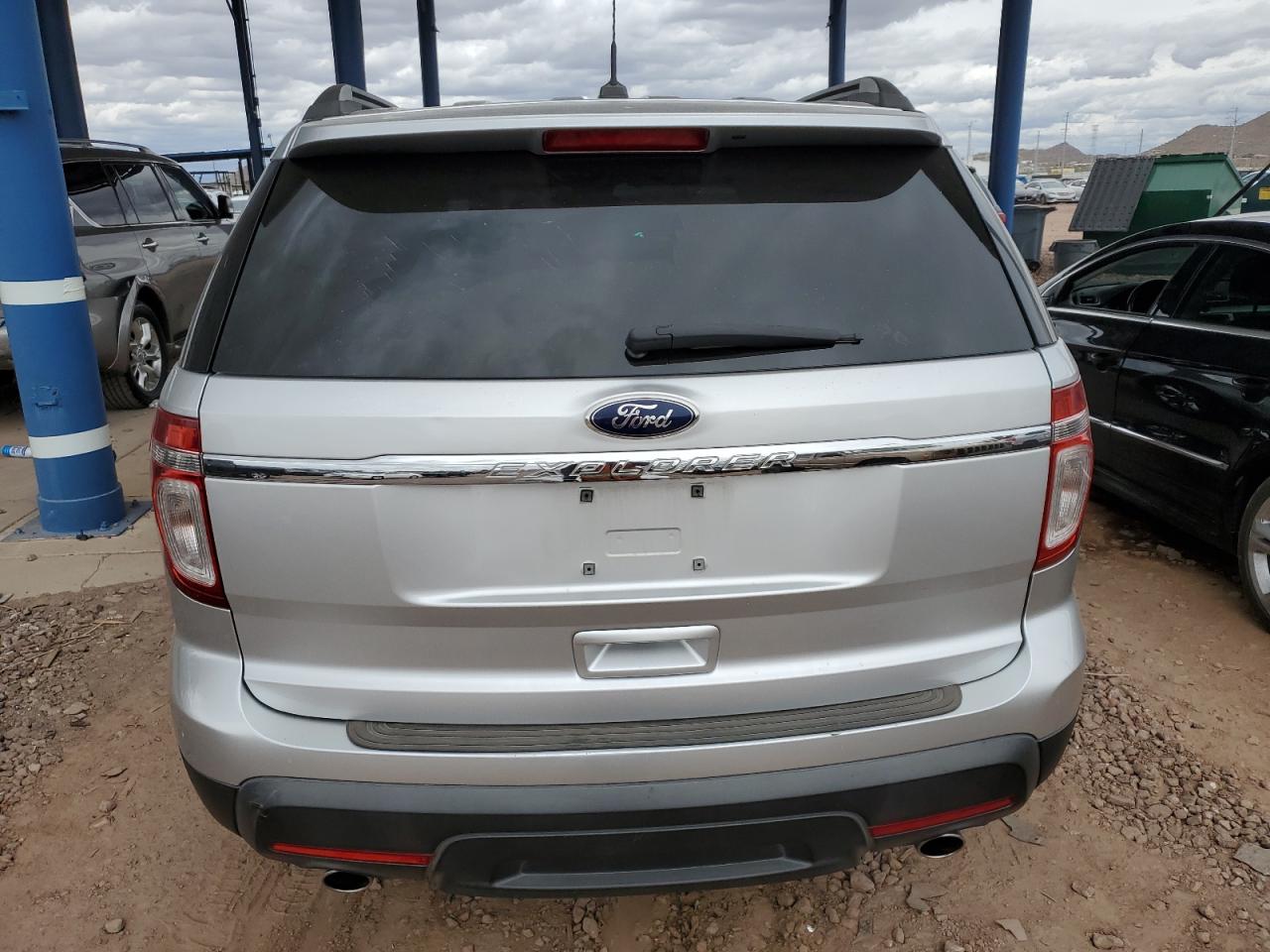 2013 Ford Explorer - Image 6