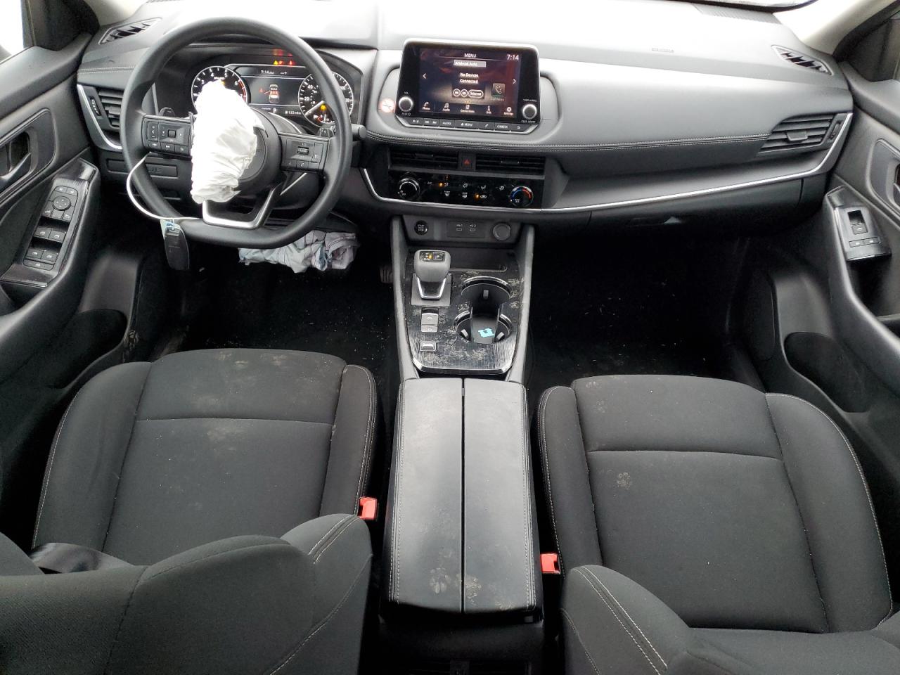 2024 Nissan Rogue - Image 8