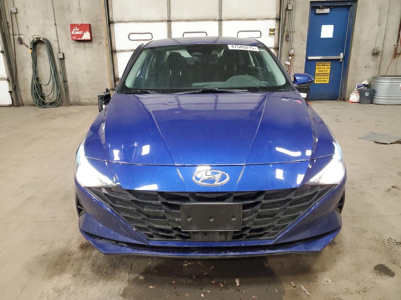 2021 Hyundai Elantra - Image 5