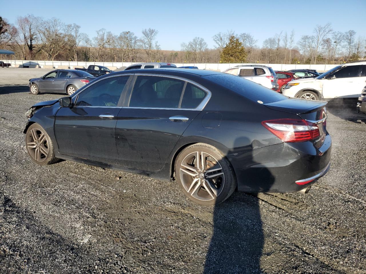 VIN: 1HGCR2F14HA014537 2017 HONDA ACCORD