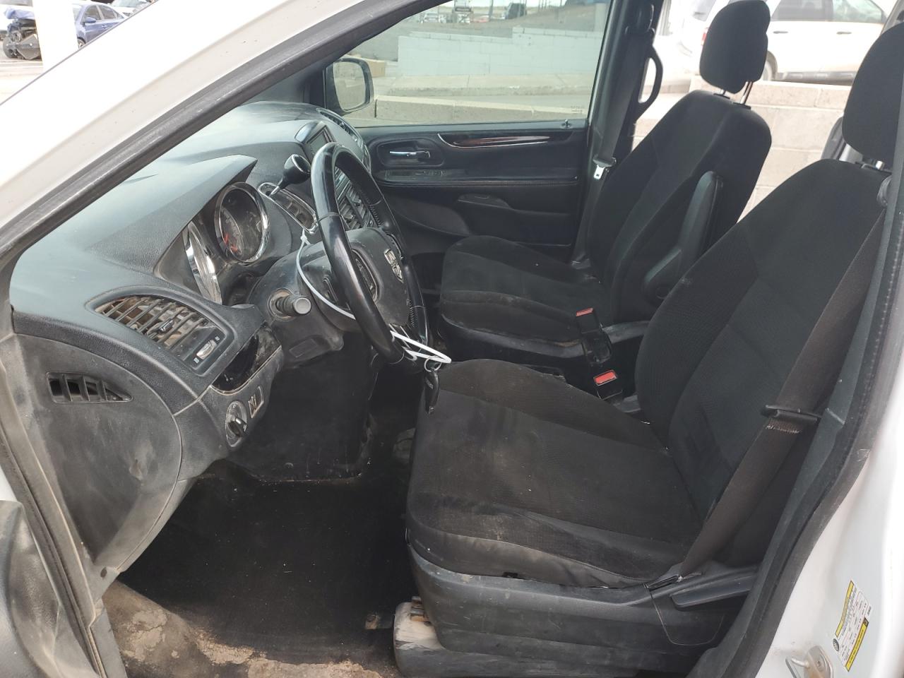 2018 Dodge Caravan - Image 7