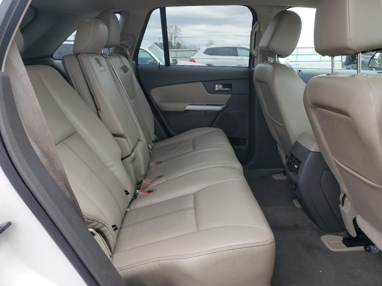 2013 Ford Edge - Image 12