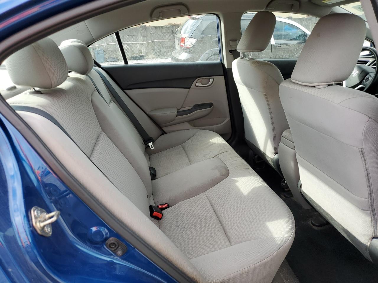 2014 Honda Civic - Image 10