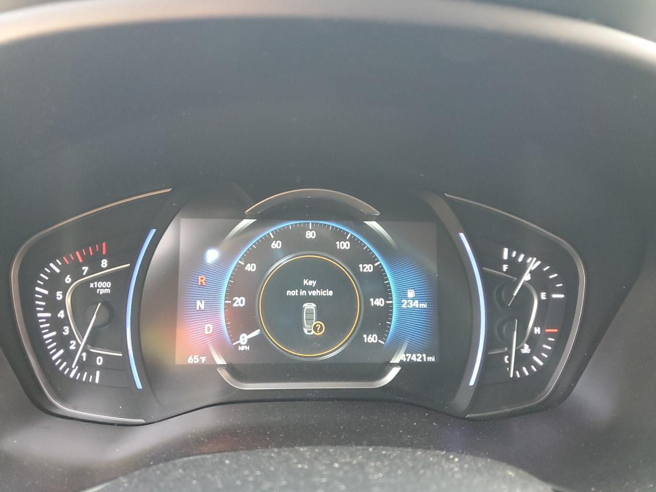 2020 Hyundai Santa Fe - Image 9