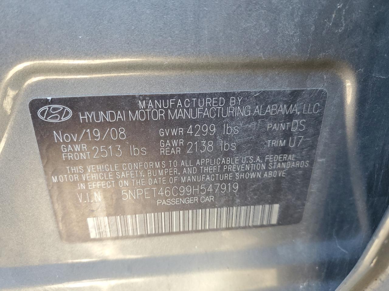 2009 Hyundai Sonata - Image 13