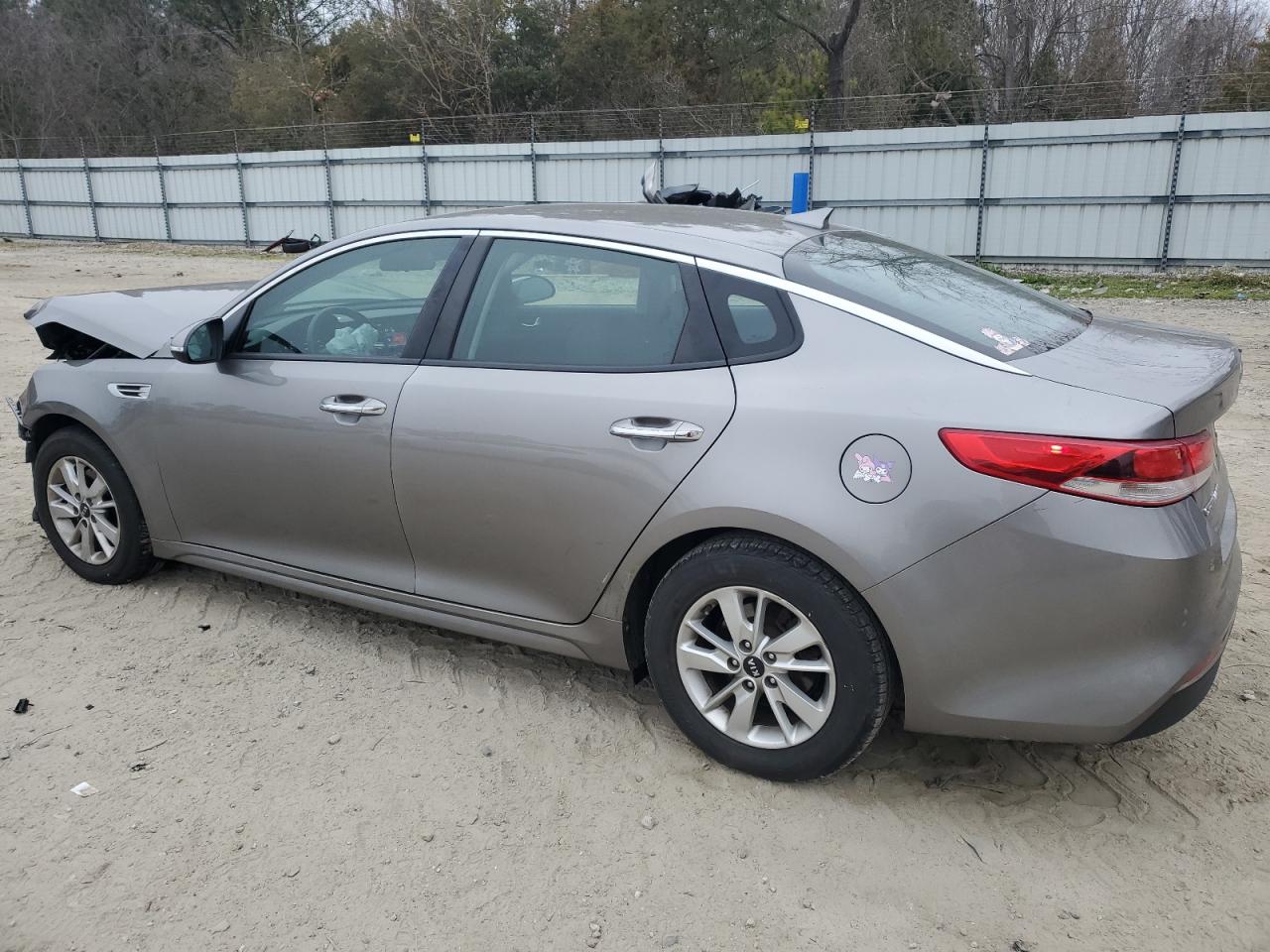 2018 Kia Optima - Image 2