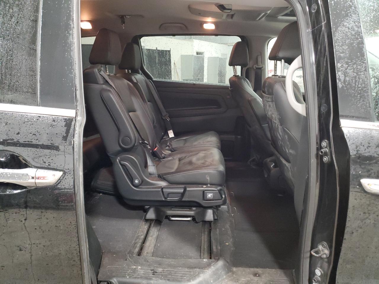 2022 Honda Odyssey Touring VIN: 5FNRL6H83NB024779 Lot: 48932895
