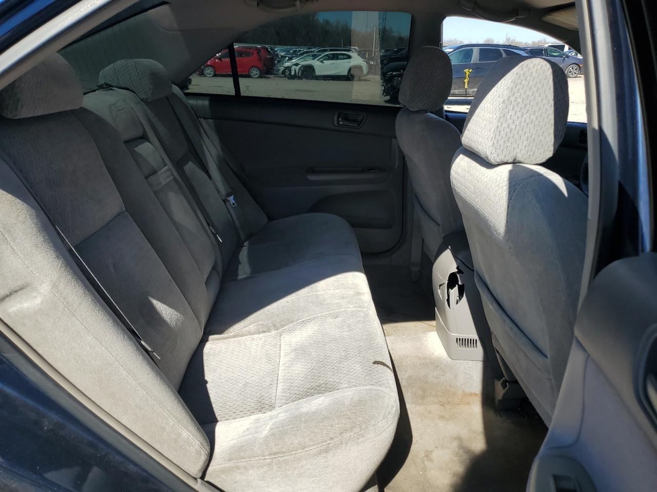 2003 Toyota Camry - Image 10