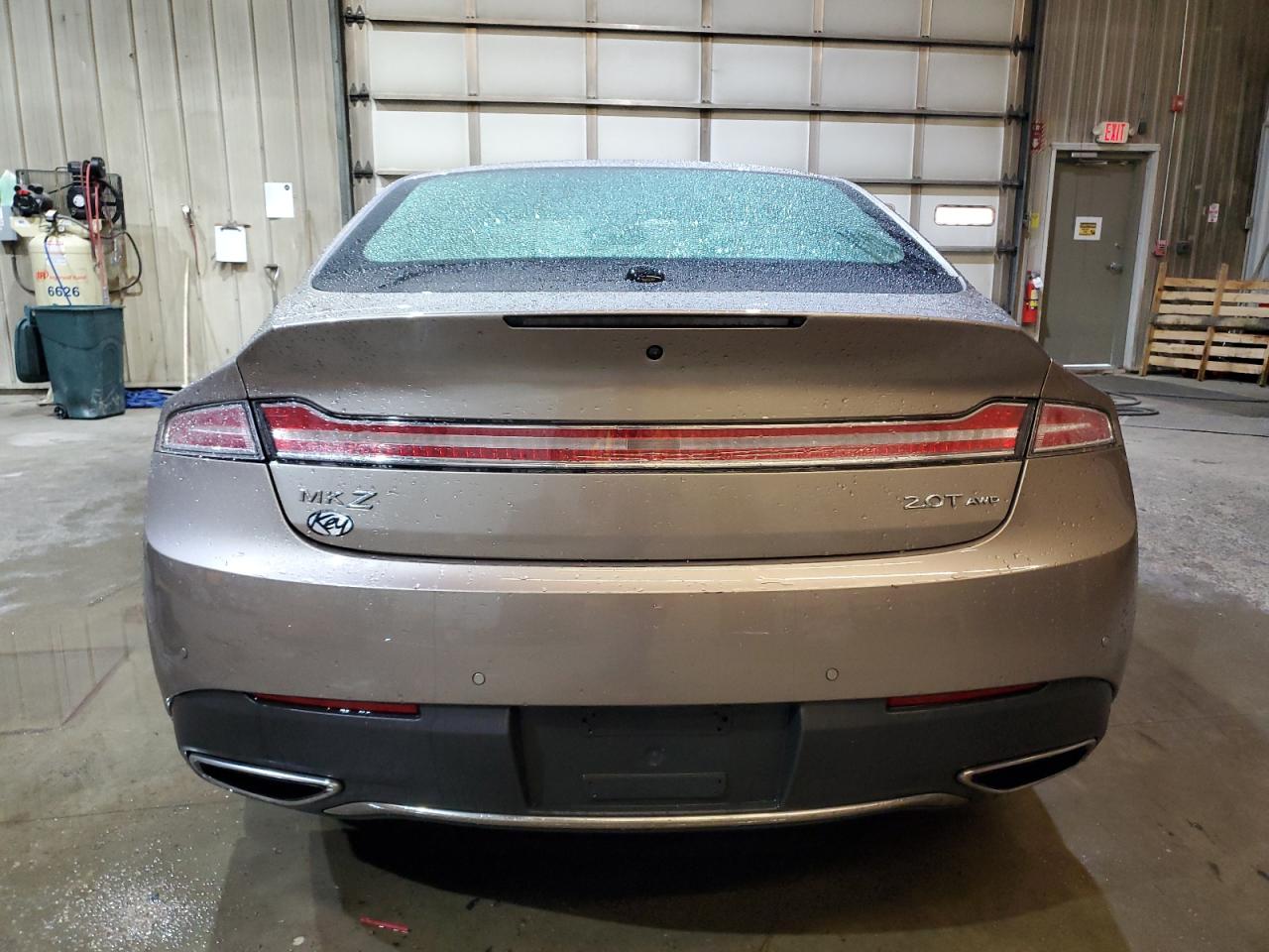 2019 Lincoln MKZ - Image 6