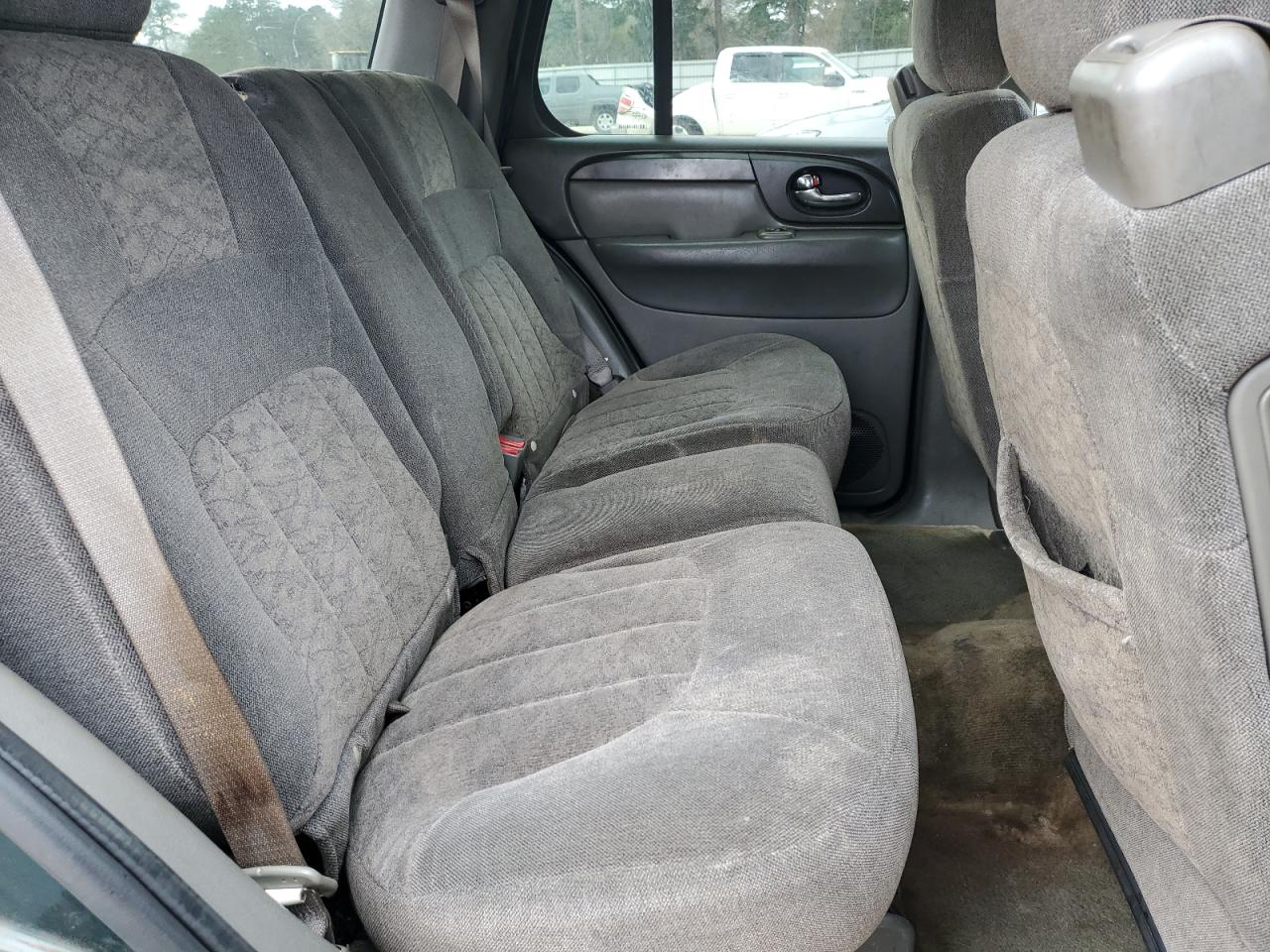 2004 GMC Envoy - Image 12