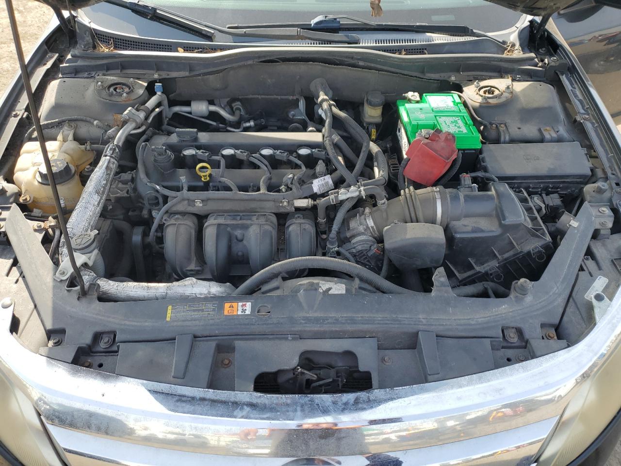 2010 Ford Fusion - Image 11