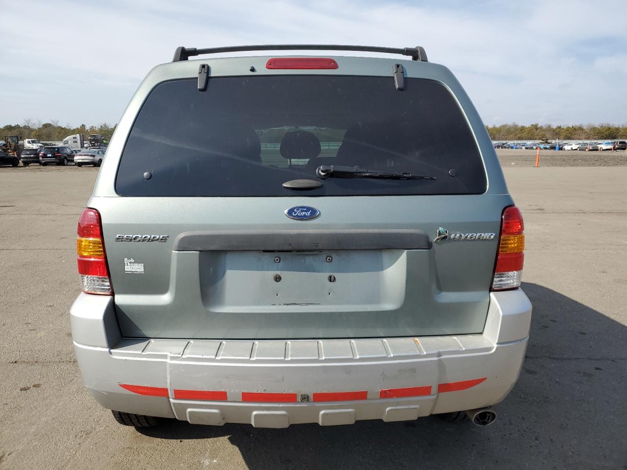 2006 Ford Escape - Image 6