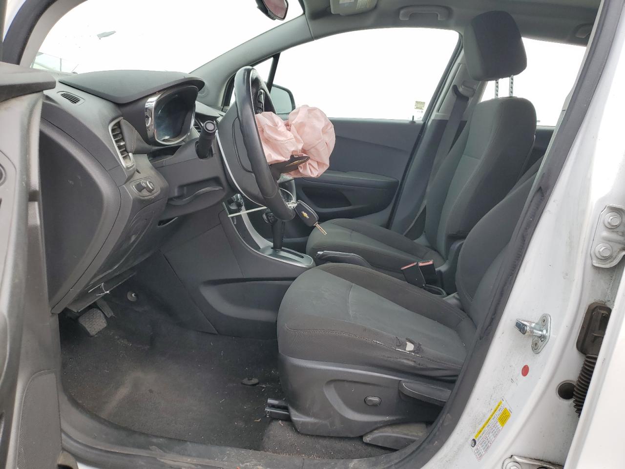 2020 Chevrolet Trax - Image 7