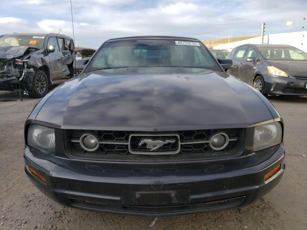 2009 Ford Mustang - Image 5
