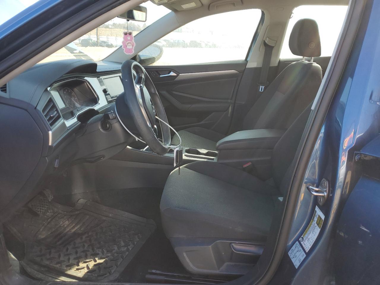 2019 Volkswagen Jetta - Image 7