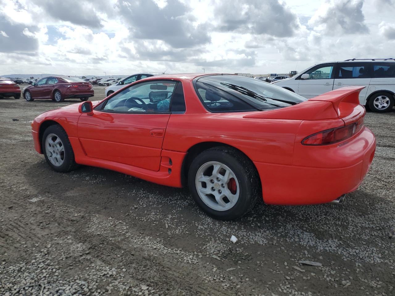VIN: JA3AM44H4VY003619 Auction: COPART Lot: 48215425 Location: CA - SAN DIEGO VIN: JA3AM44H4VY003619 MITSUBISHI 3000GT 1997 RED Photo 2